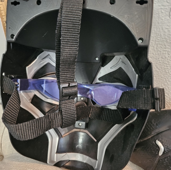 BLACK PANTHER COLLECTABLES! 4 PIECE BUNDLE! - Picture 6 of 10